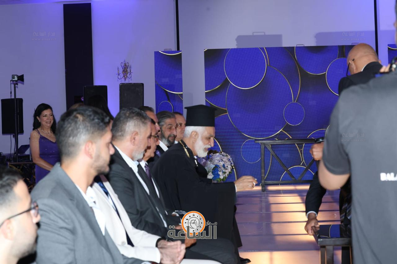 Madar Al-Saa Images 0.42237316726619023