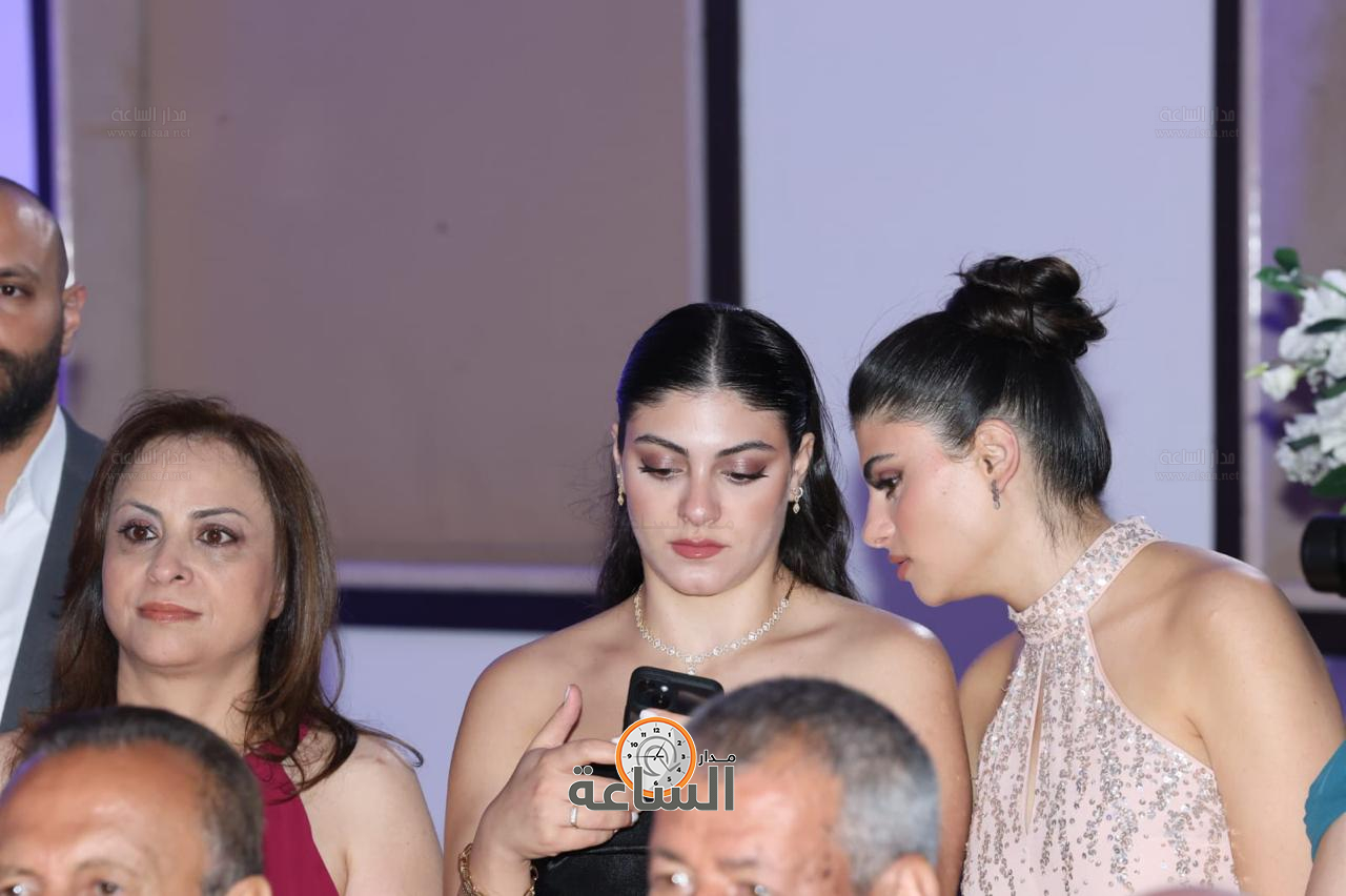 Madar Al-Saa Images 0.40625667463804316