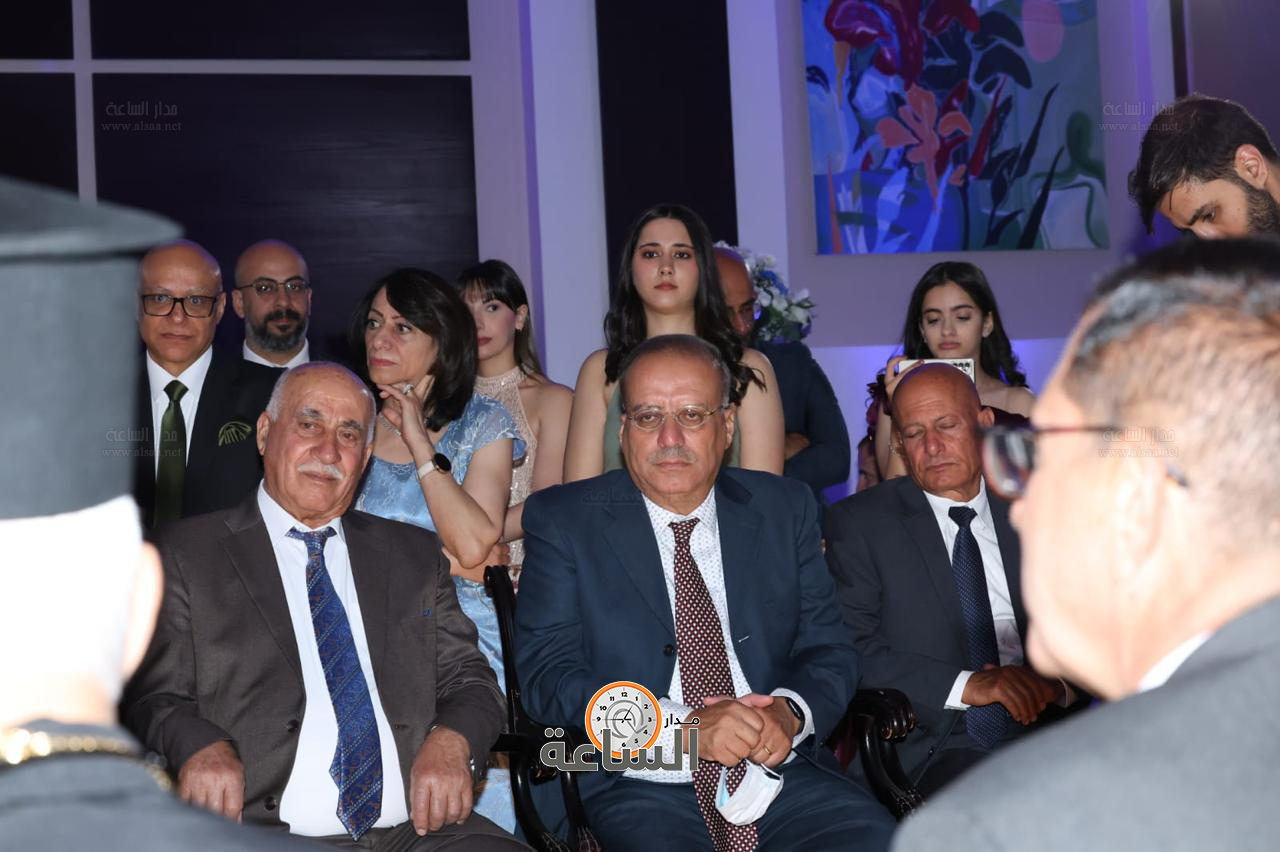 Madar Al-Saa Images 0.10559853320940216