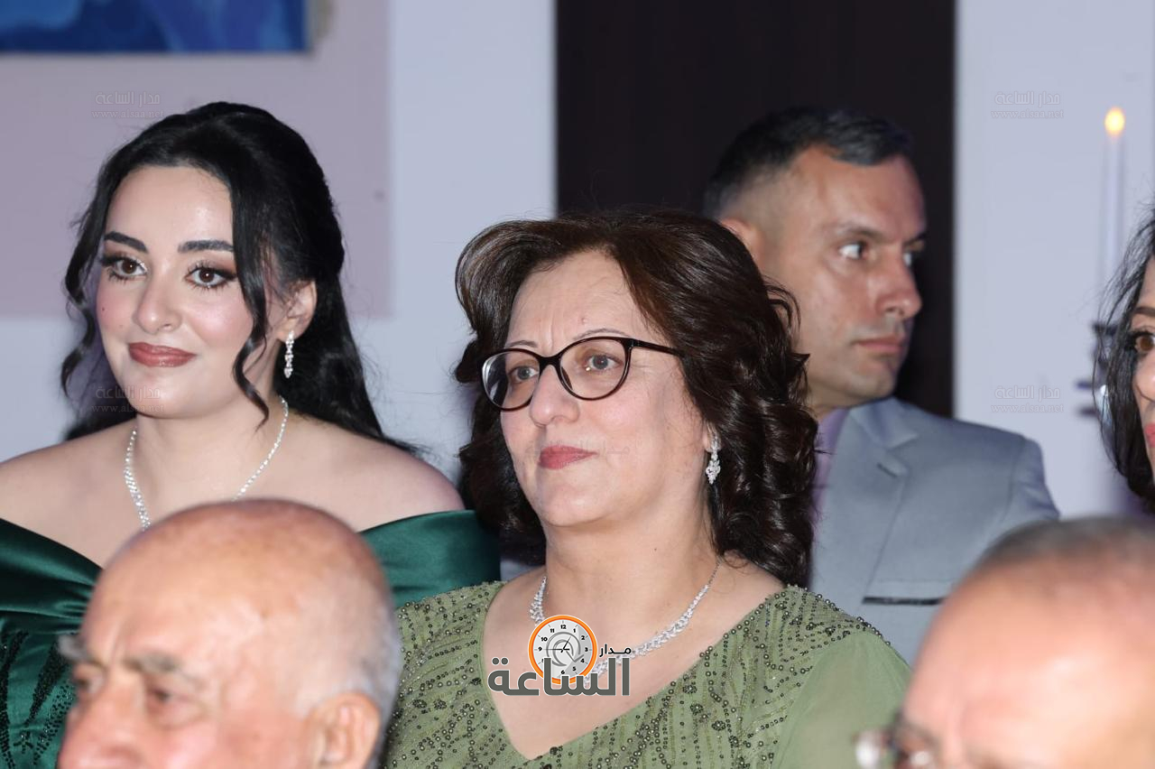 Madar Al-Saa Images 0.7195247535733095