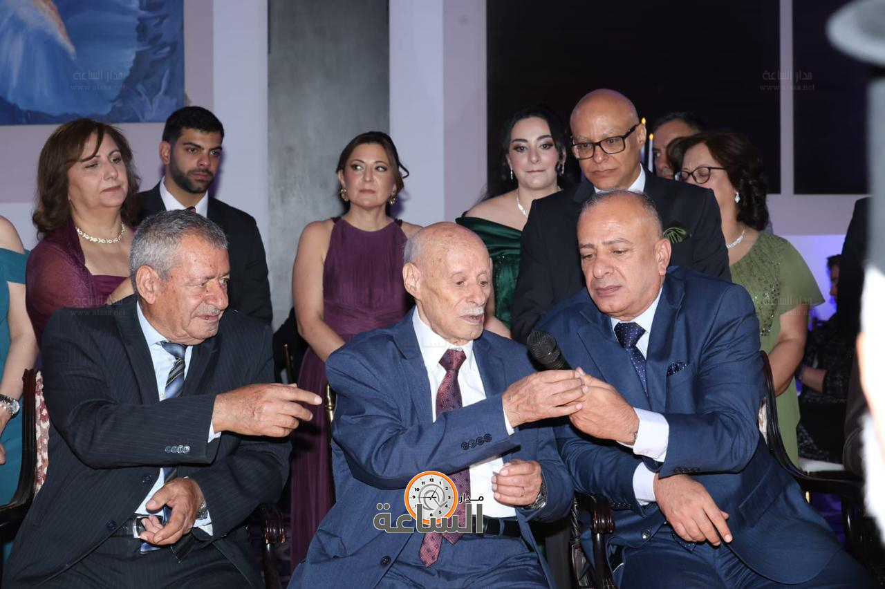 Madar Al-Saa Images 0.8935709158714417