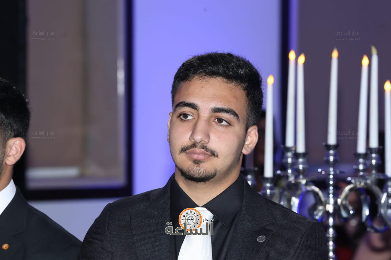 Madar Al-Saa Images 0.4130065089824446