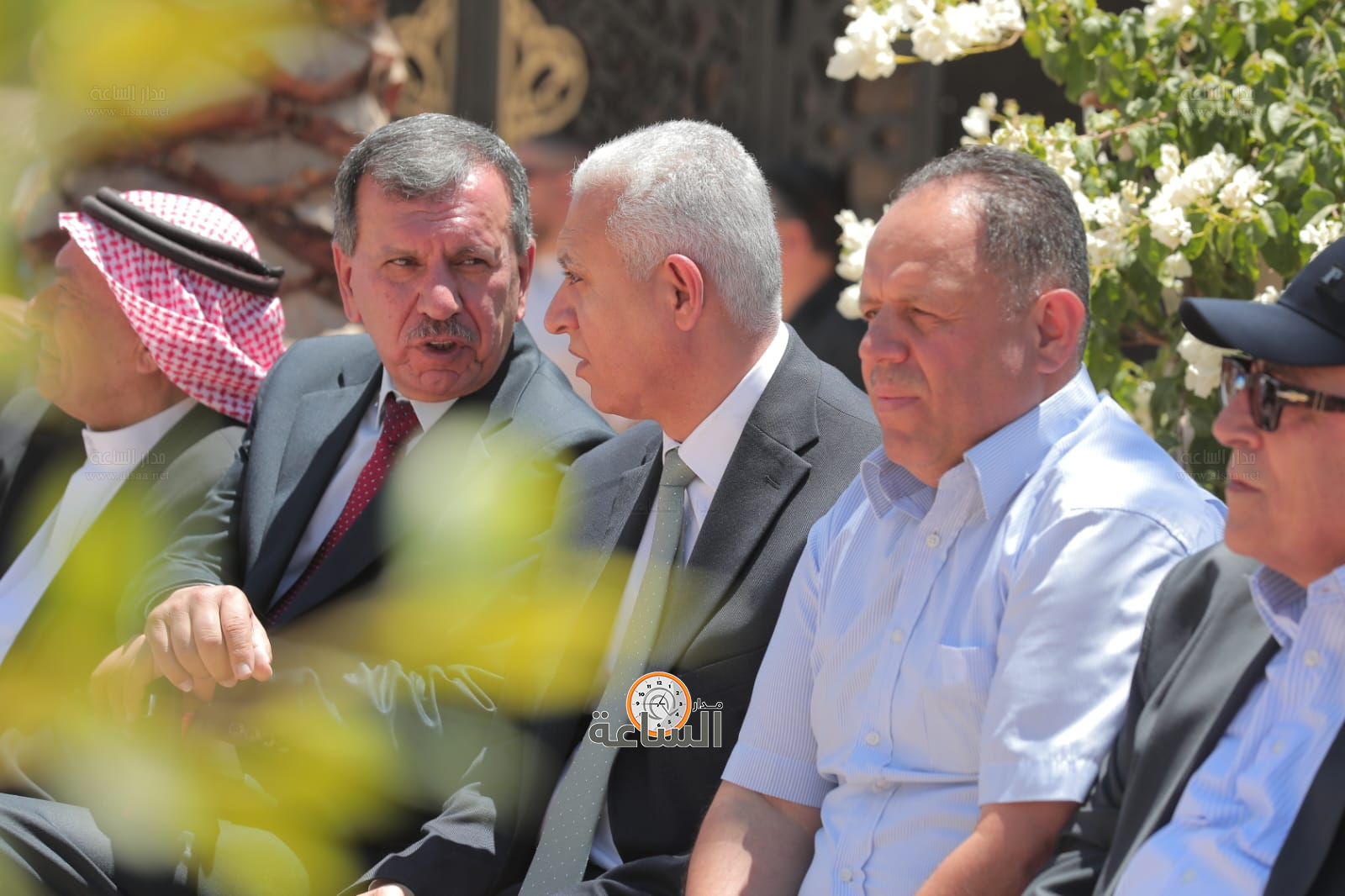 Madar Al-Saa Images 0.9906004081854128