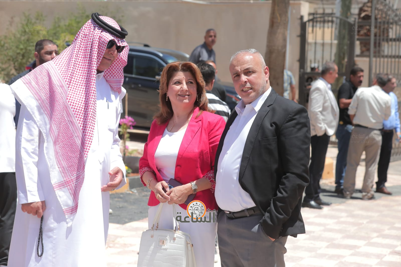 Madar Al-Saa Images 0.0143840426856503