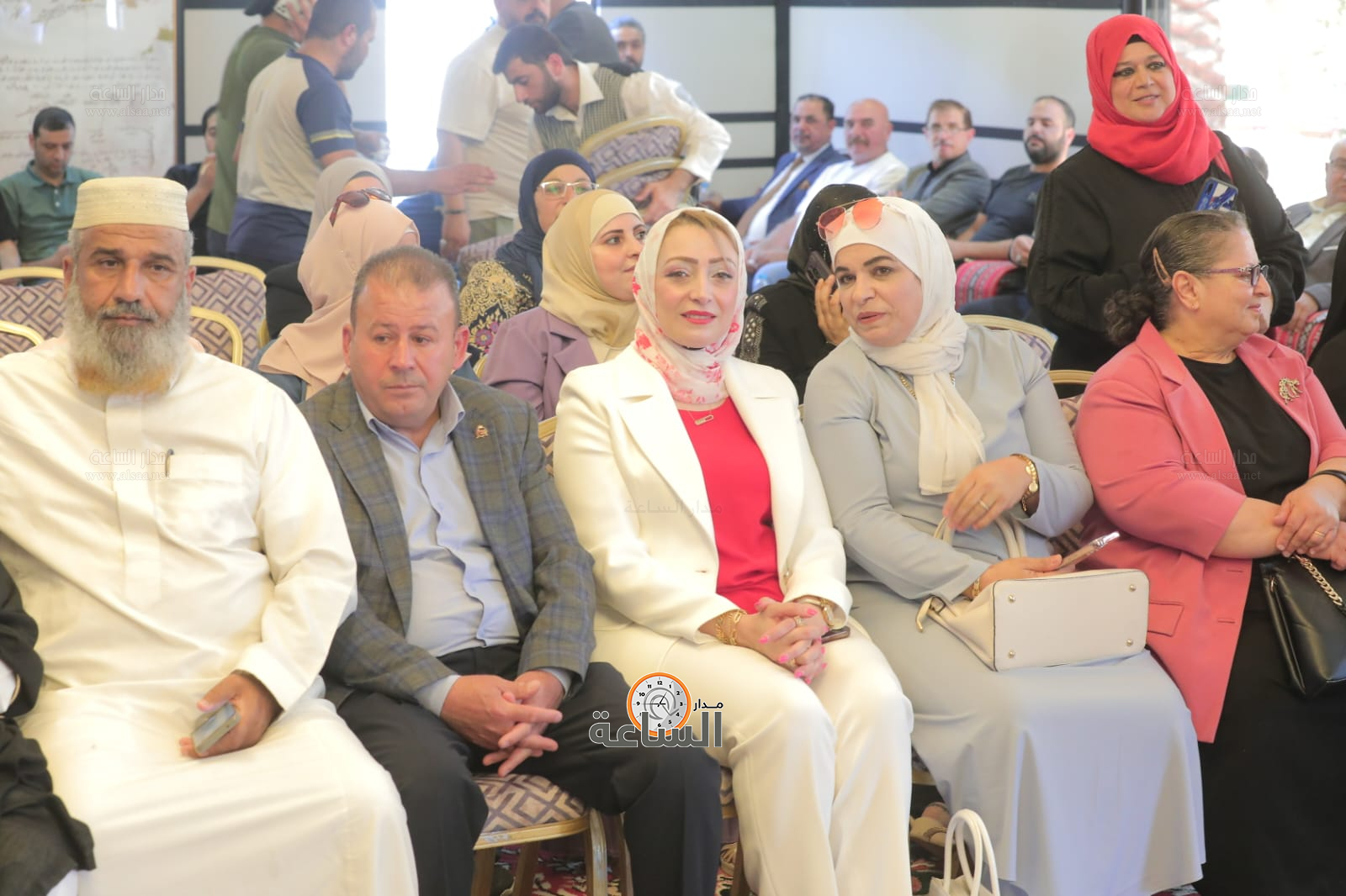 Madar Al-Saa Images 0.7872896536073086