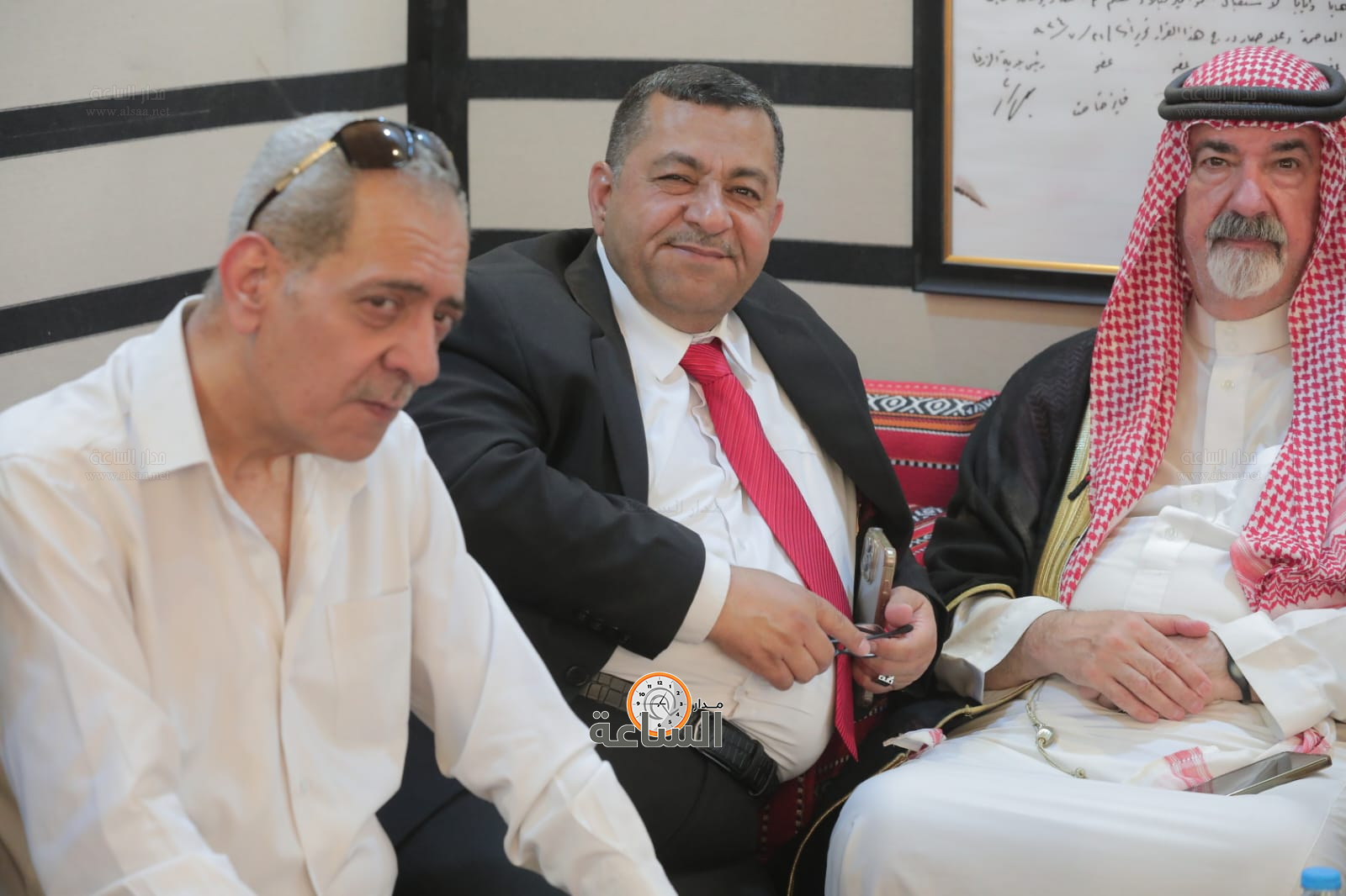 Madar Al-Saa Images 0.5821495414299307