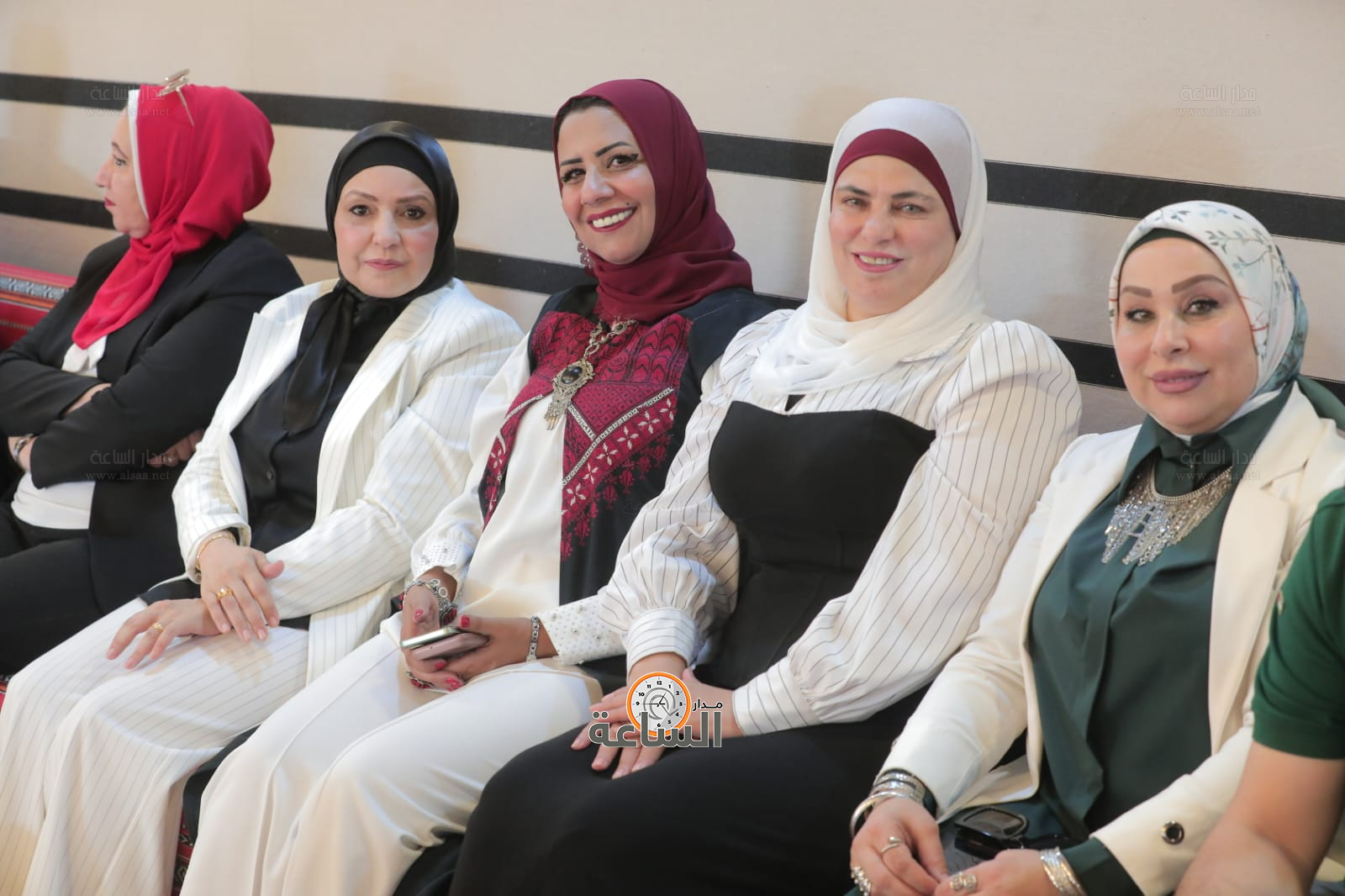 Madar Al-Saa Images 0.2961429949944002