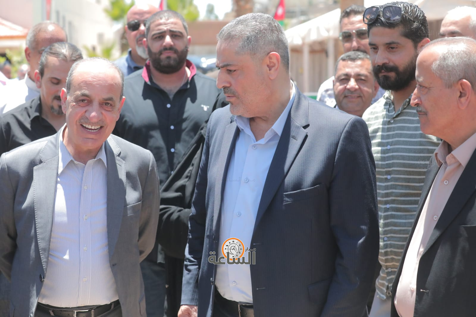 Madar Al-Saa Images 0.12004430619184725