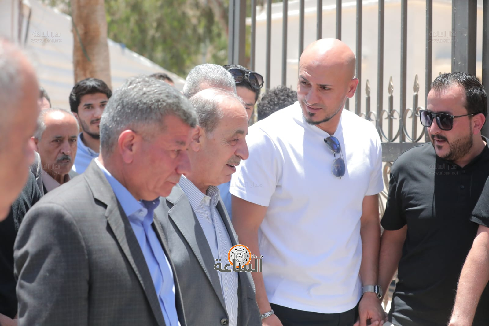 Madar Al-Saa Images 0.8093749638341662