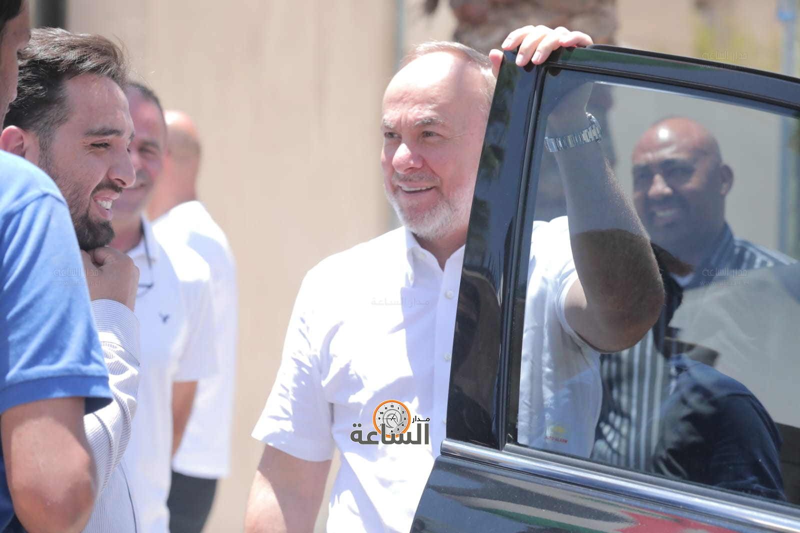 Madar Al-Saa Images 0.7654558046432095