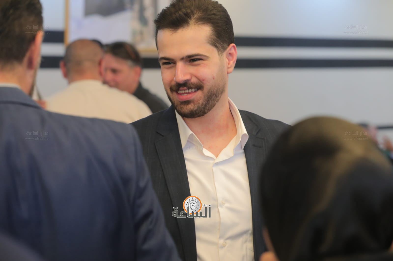 Madar Al-Saa Images 0.6865627143130144