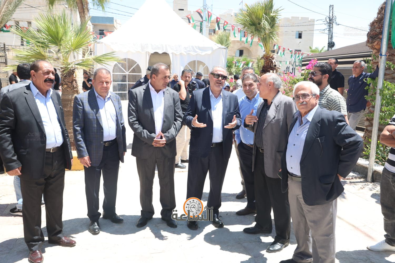 Madar Al-Saa Images 0.5099170754522138