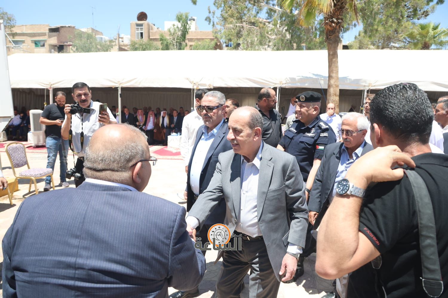 Madar Al-Saa Images 0.07185338075524883