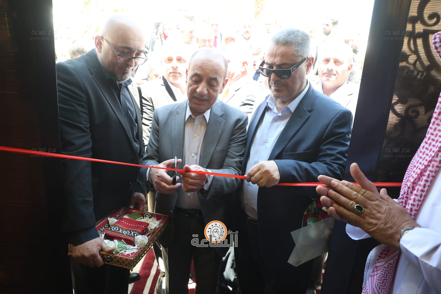 Madar Al-Saa Images 0.5156176386141853