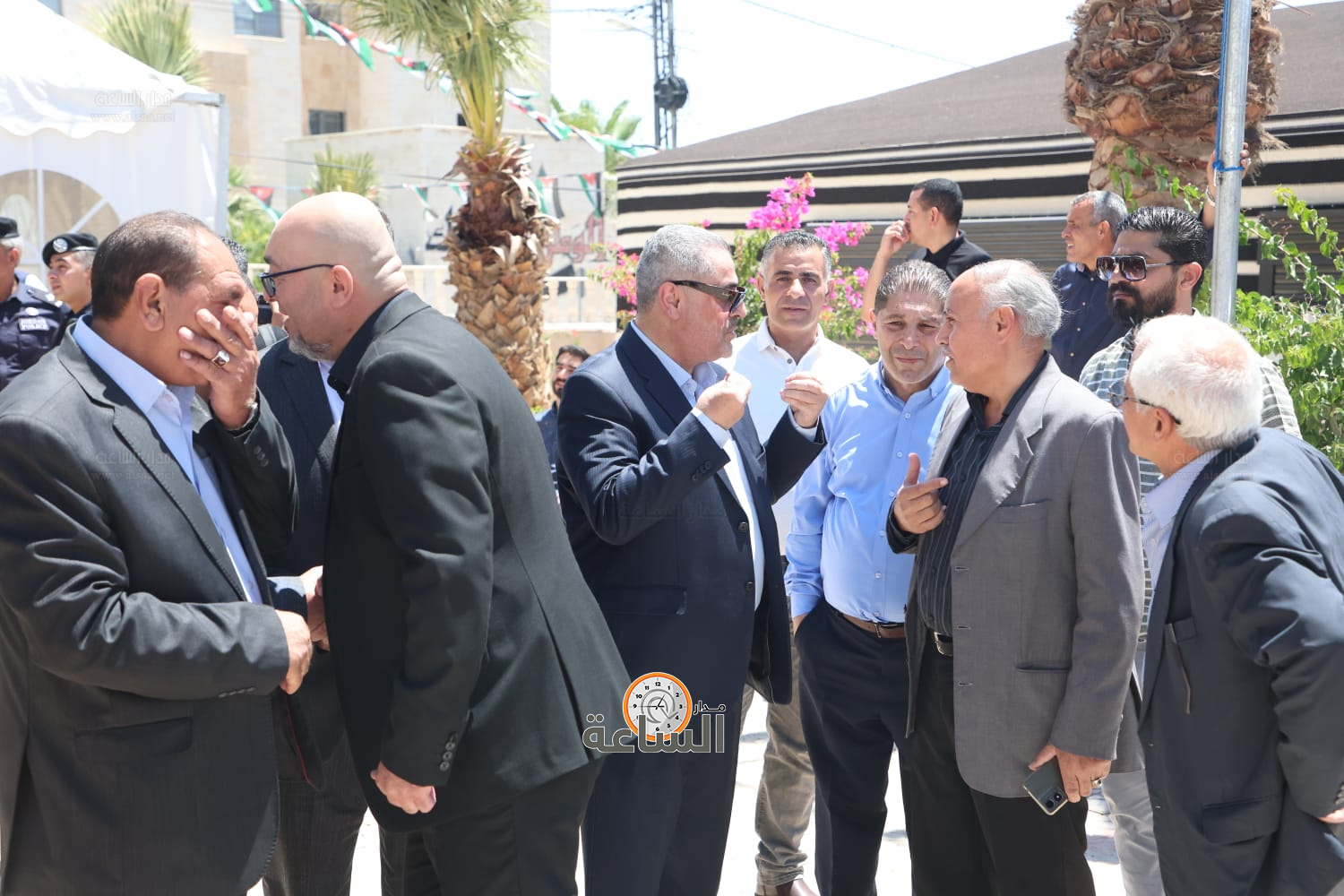 Madar Al-Saa Images 0.9559166645995921