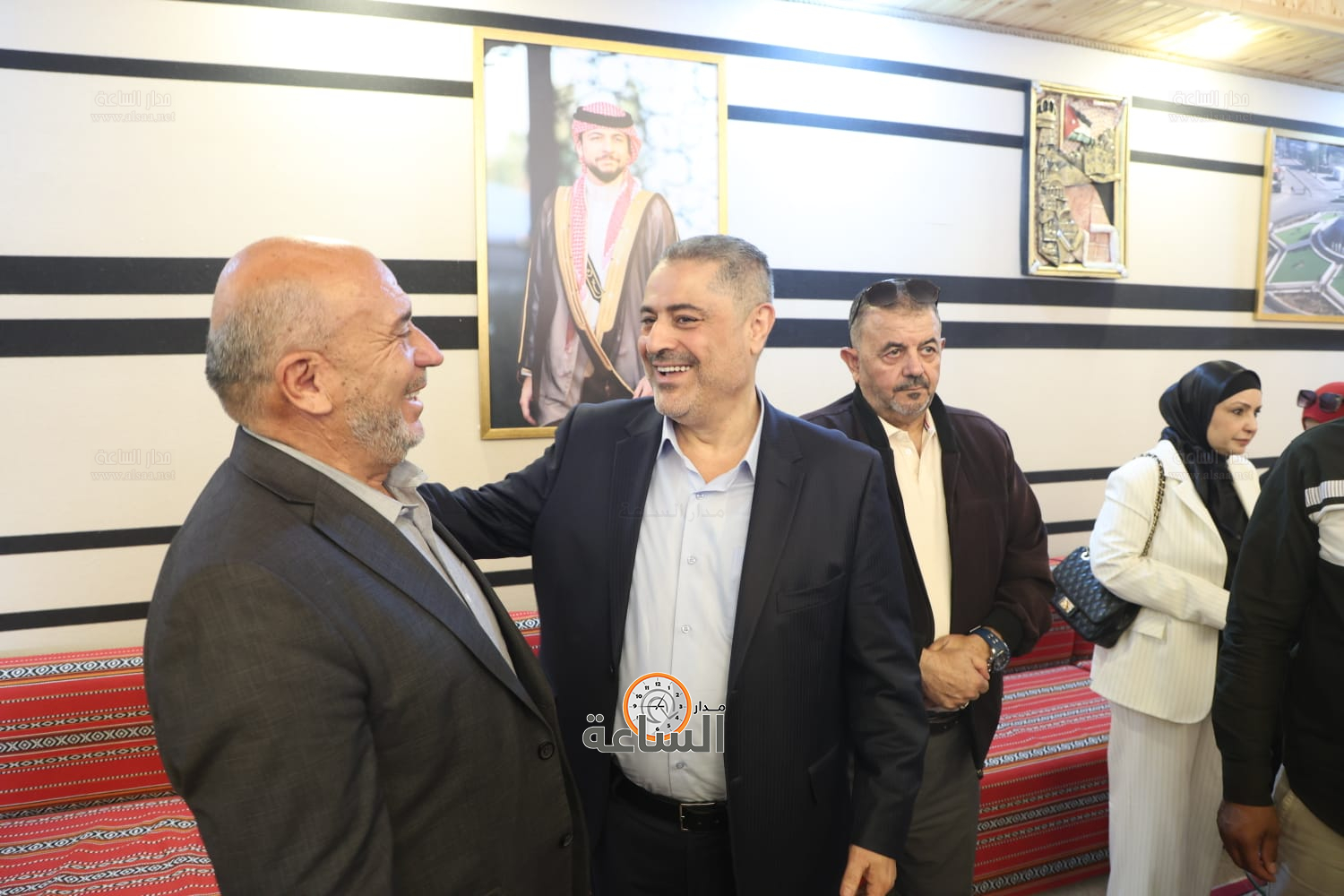 Madar Al-Saa Images 0.03975310577372759