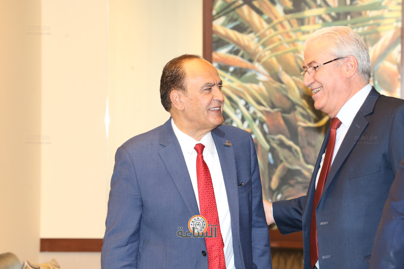 Madar Al-Saa Images 0.9176979272361612