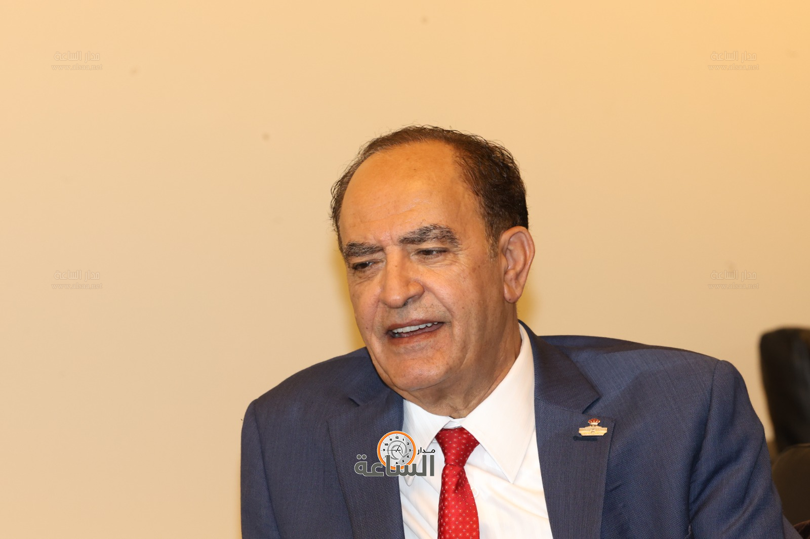 Madar Al-Saa Images 0.7662842195588198