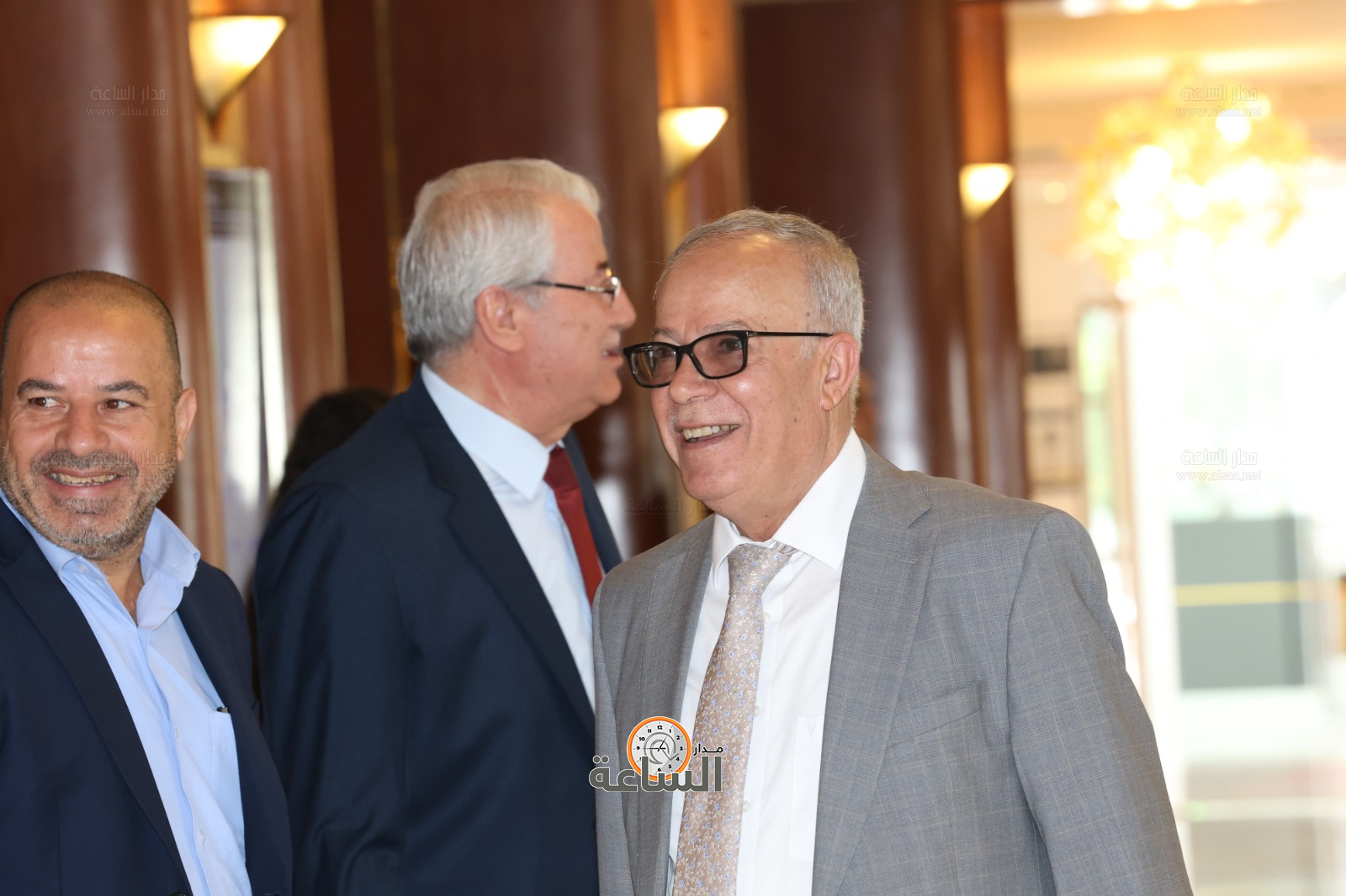 Madar Al-Saa Images 0.43360092176588894