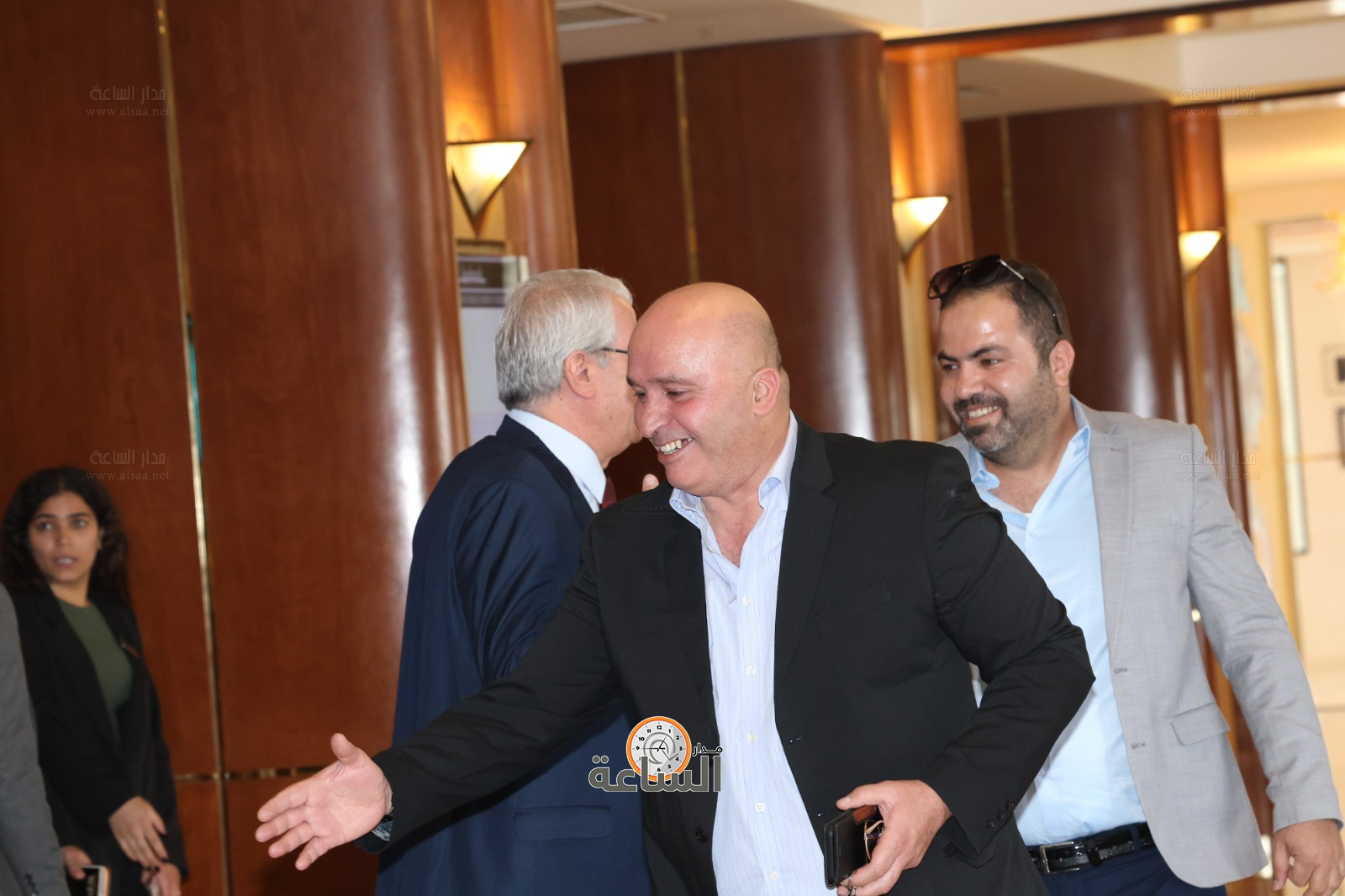 Madar Al-Saa Images 0.5785015857879635