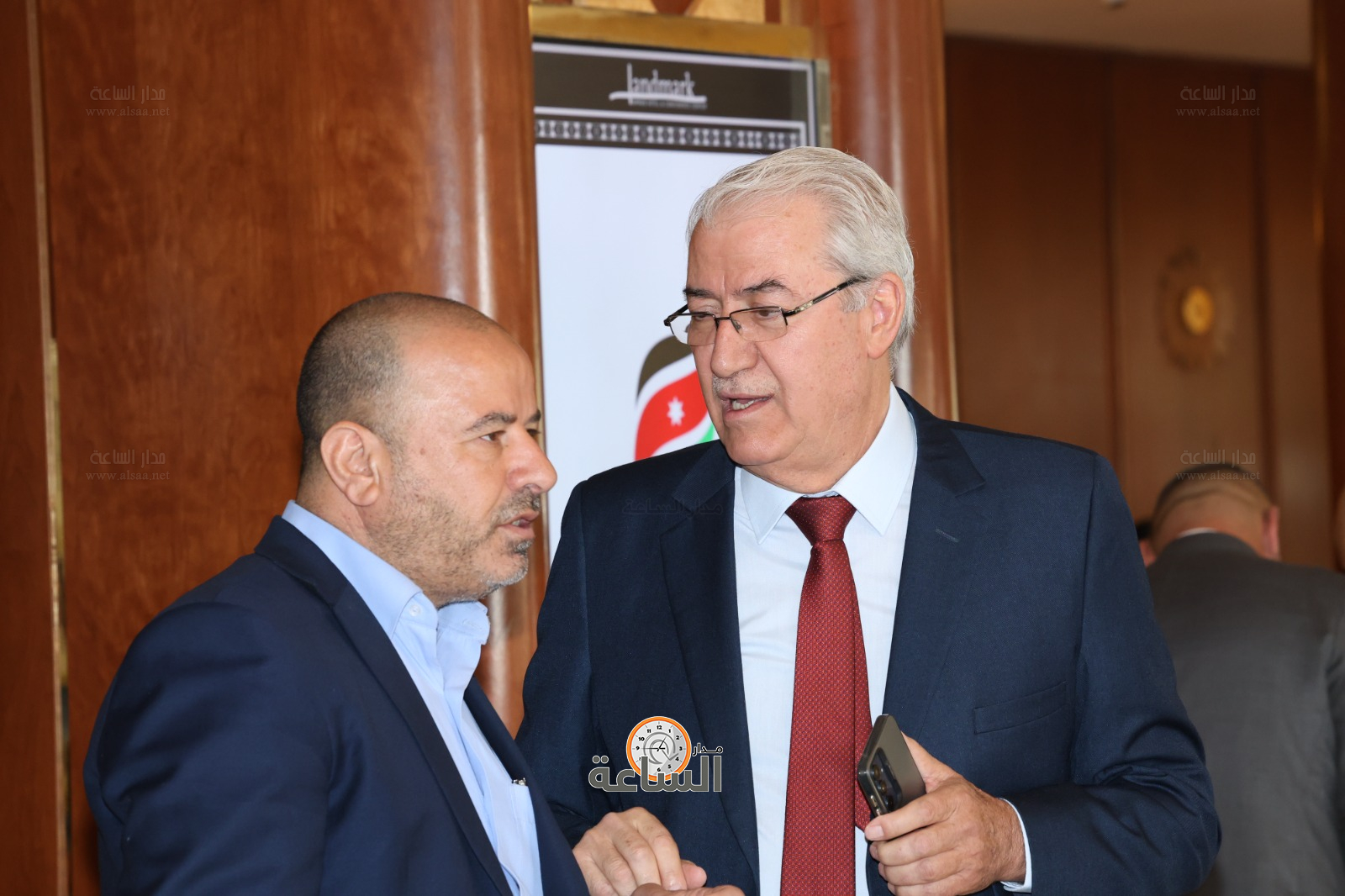 Madar Al-Saa Images 0.5341389647162905