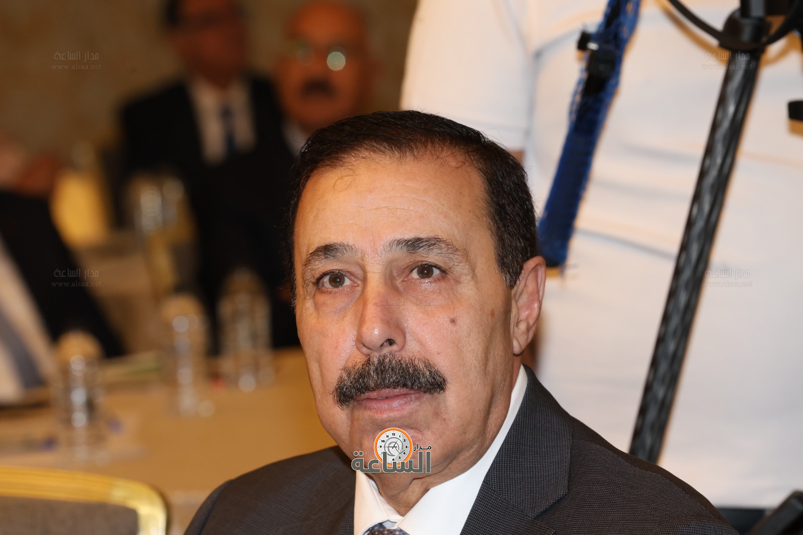 Madar Al-Saa Images 0.7801613952709855