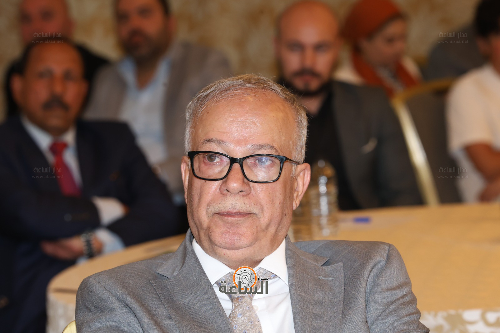 Madar Al-Saa Images 0.05550732859986518