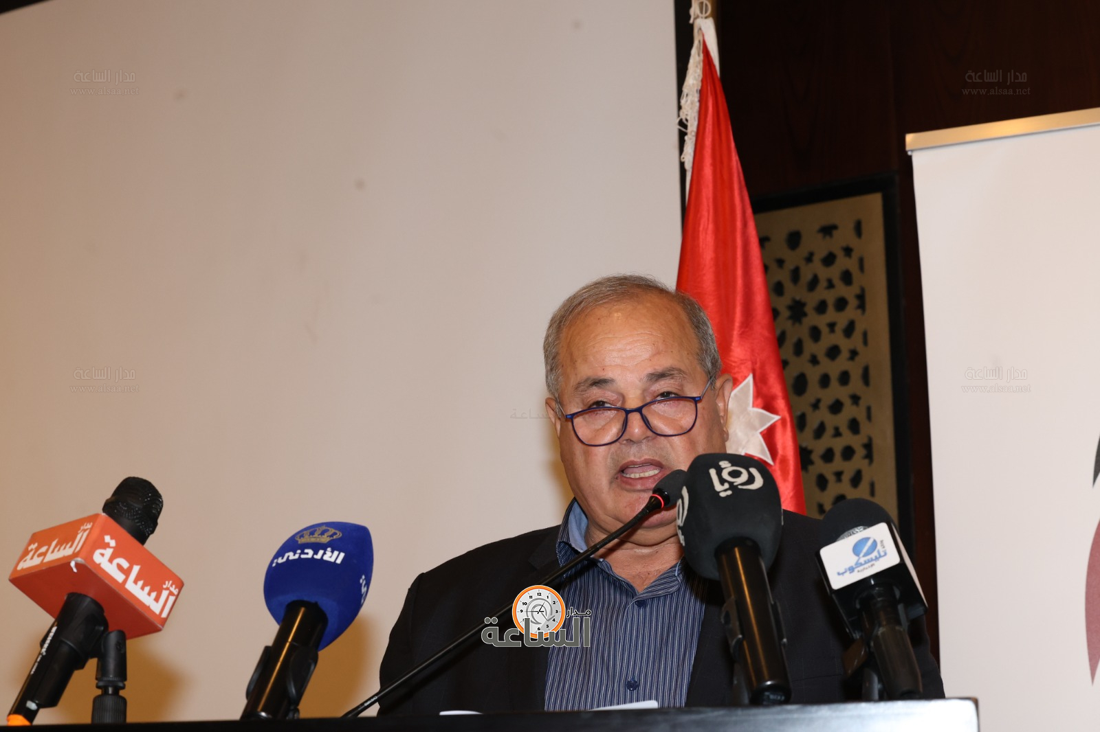 Madar Al-Saa Images 0.31269000227005317