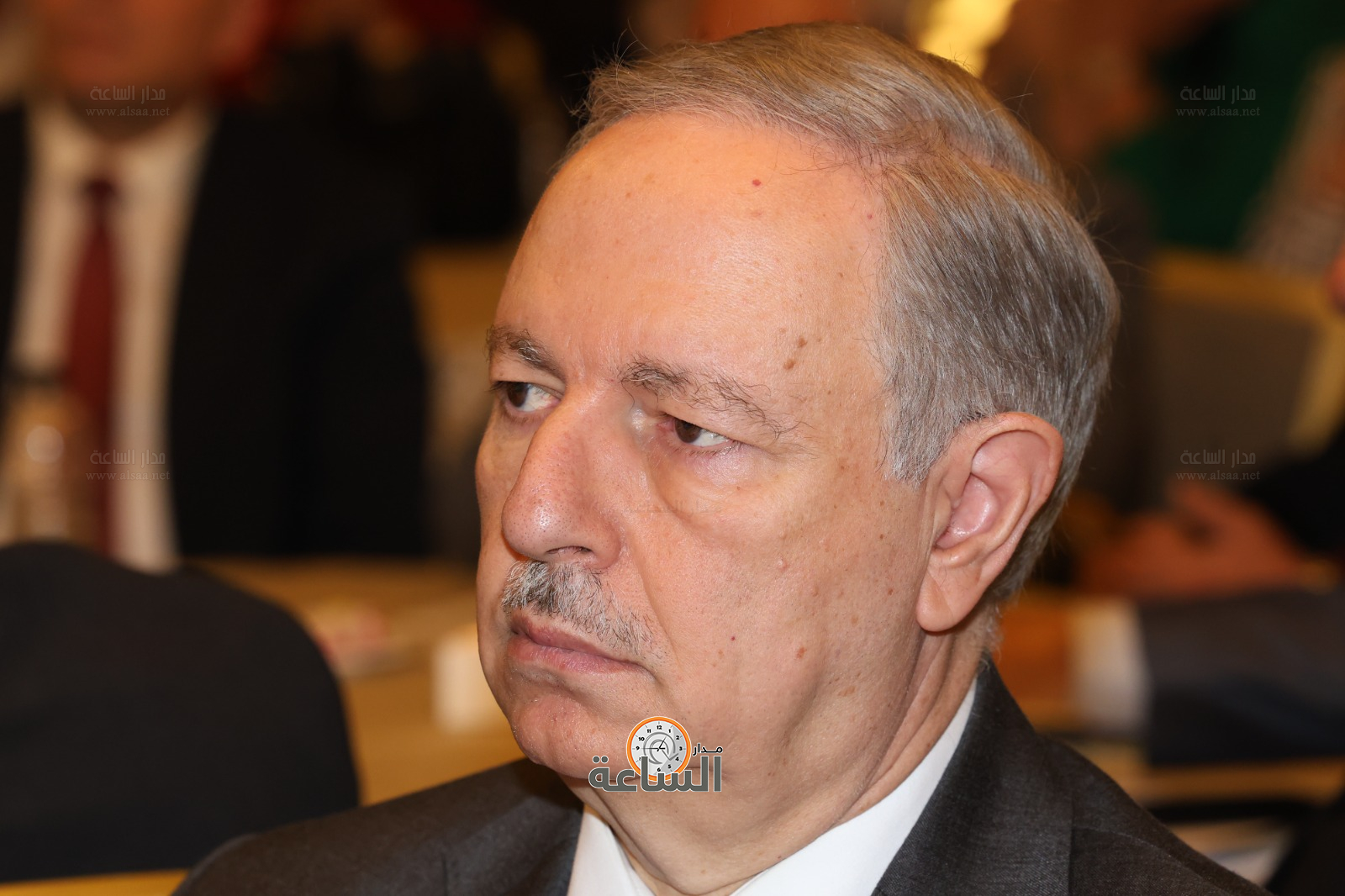 Madar Al-Saa Images 0.9788025409418885