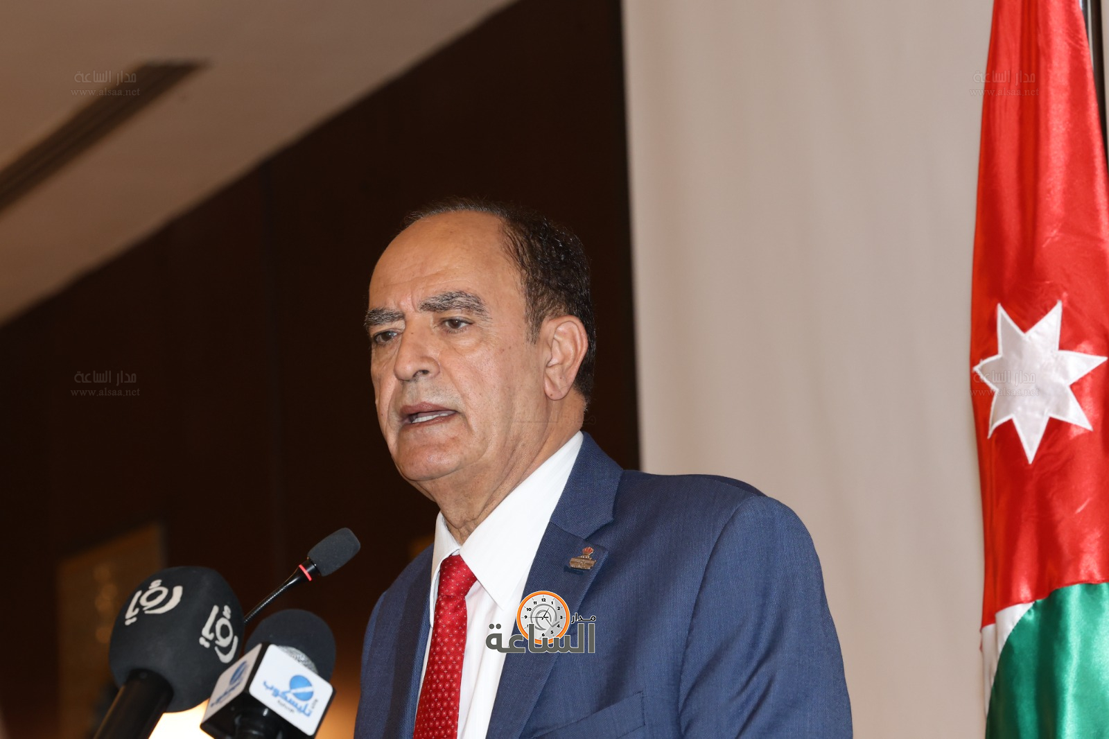 Madar Al-Saa Images 0.26735124828480206