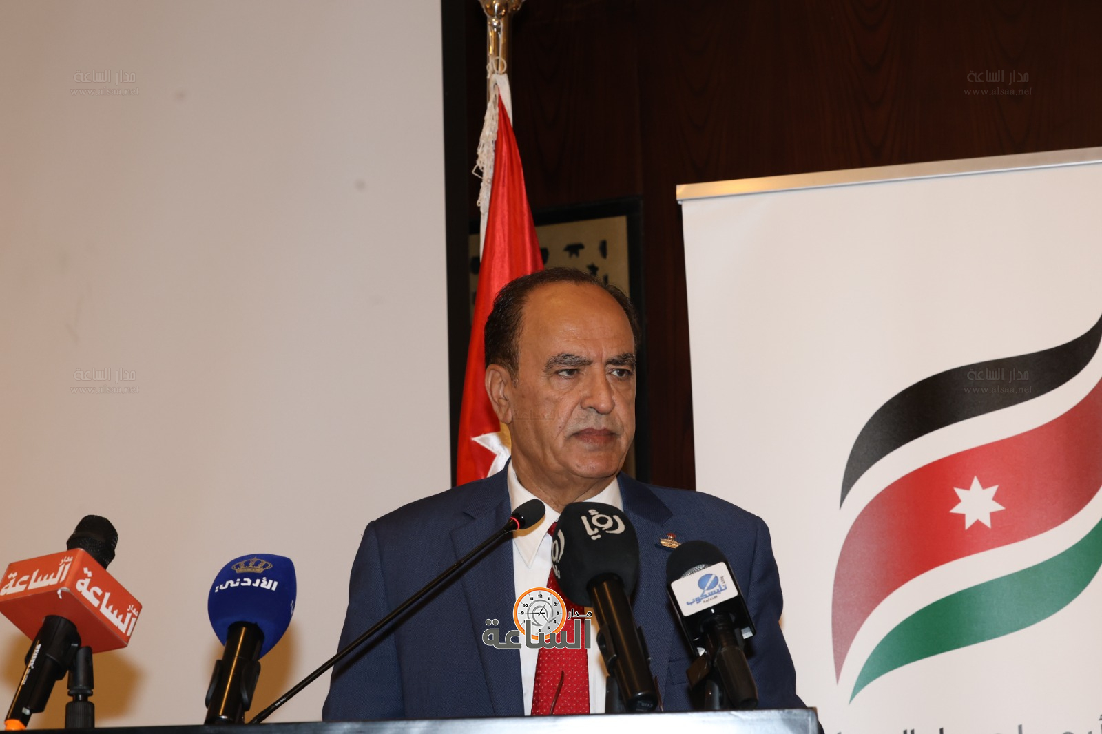 Madar Al-Saa Images 0.2689329944149088