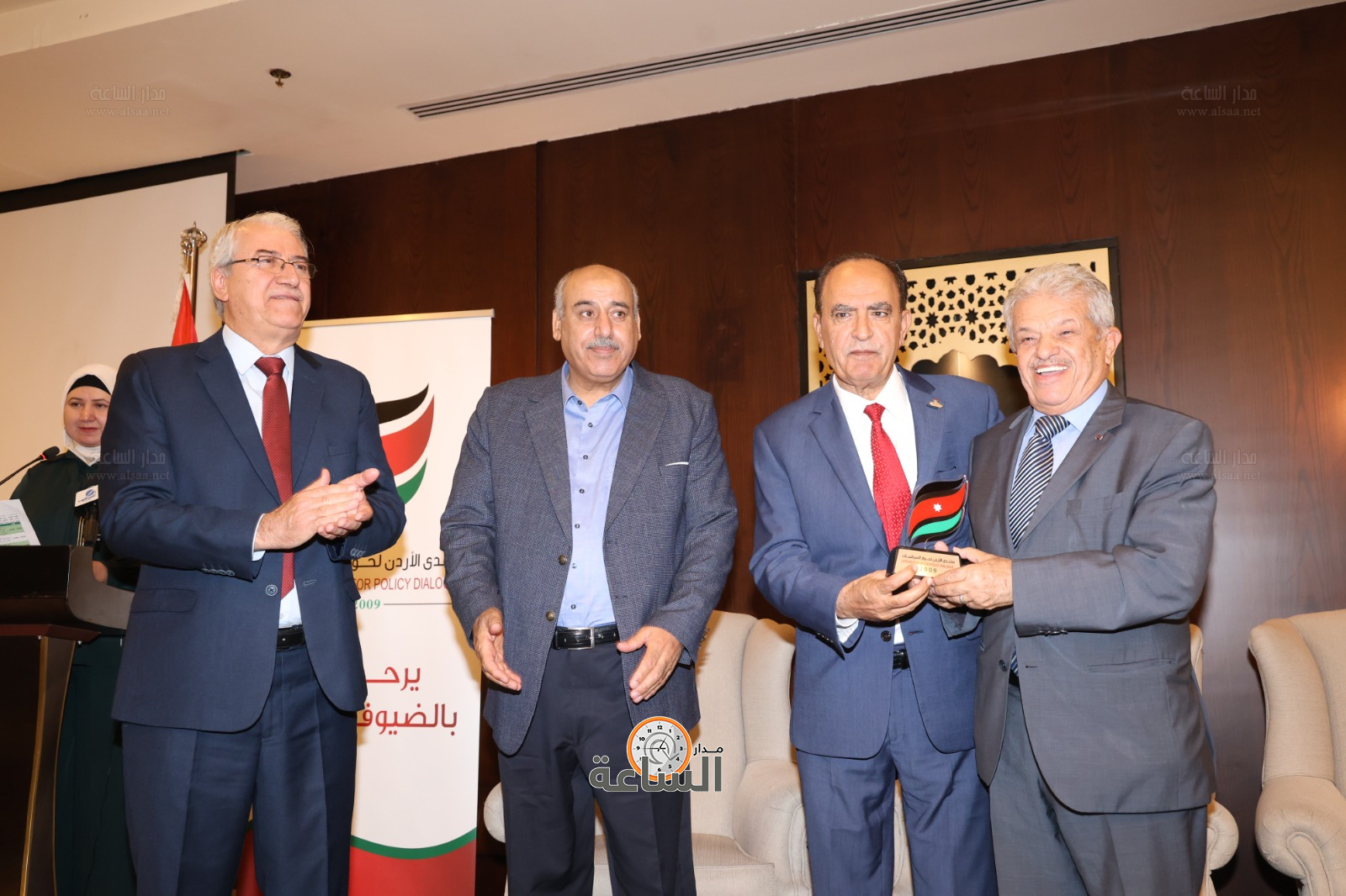 Madar Al-Saa Images 0.12246137229244536