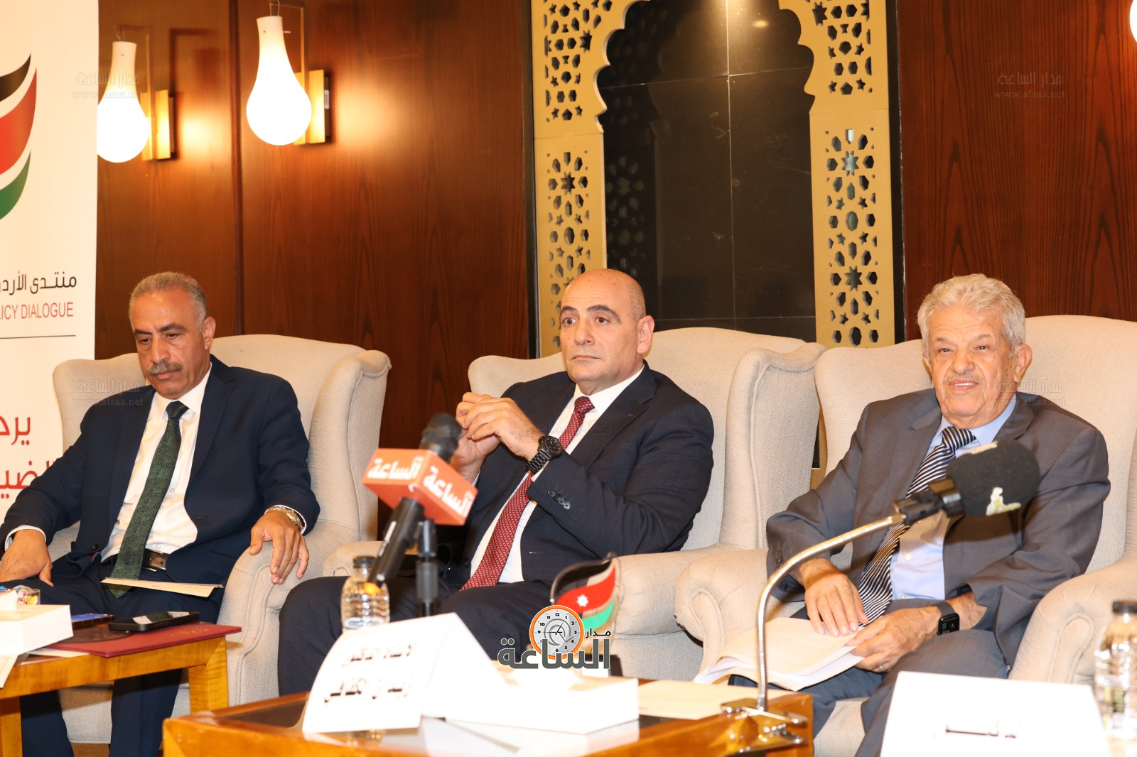 Madar Al-Saa Images 0.9979995396239407