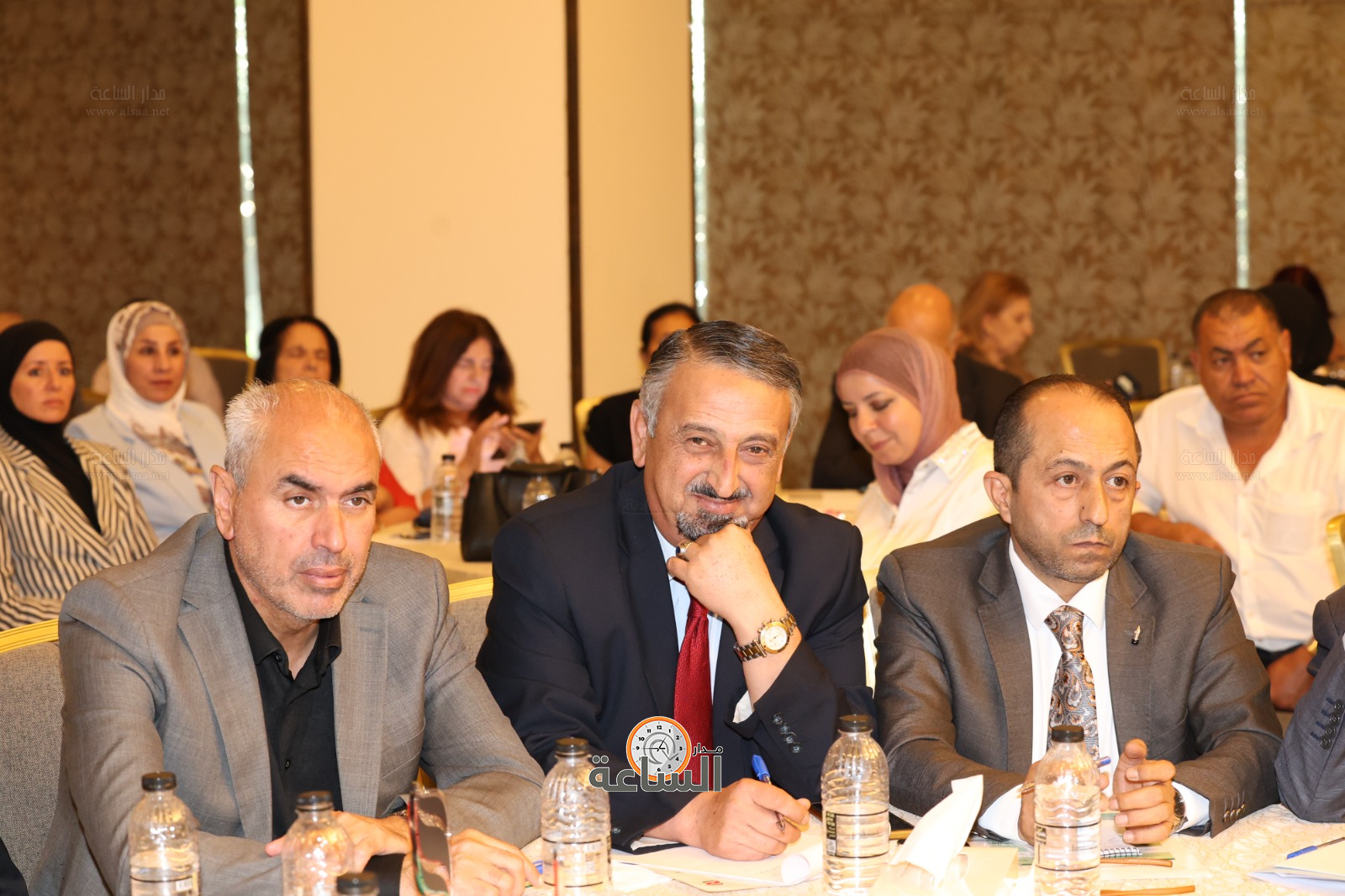 Madar Al-Saa Images 0.2735225834520526