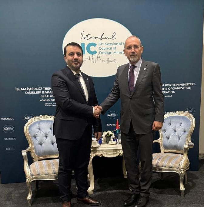 Madar Al-Saa Images 0.8995141246460397