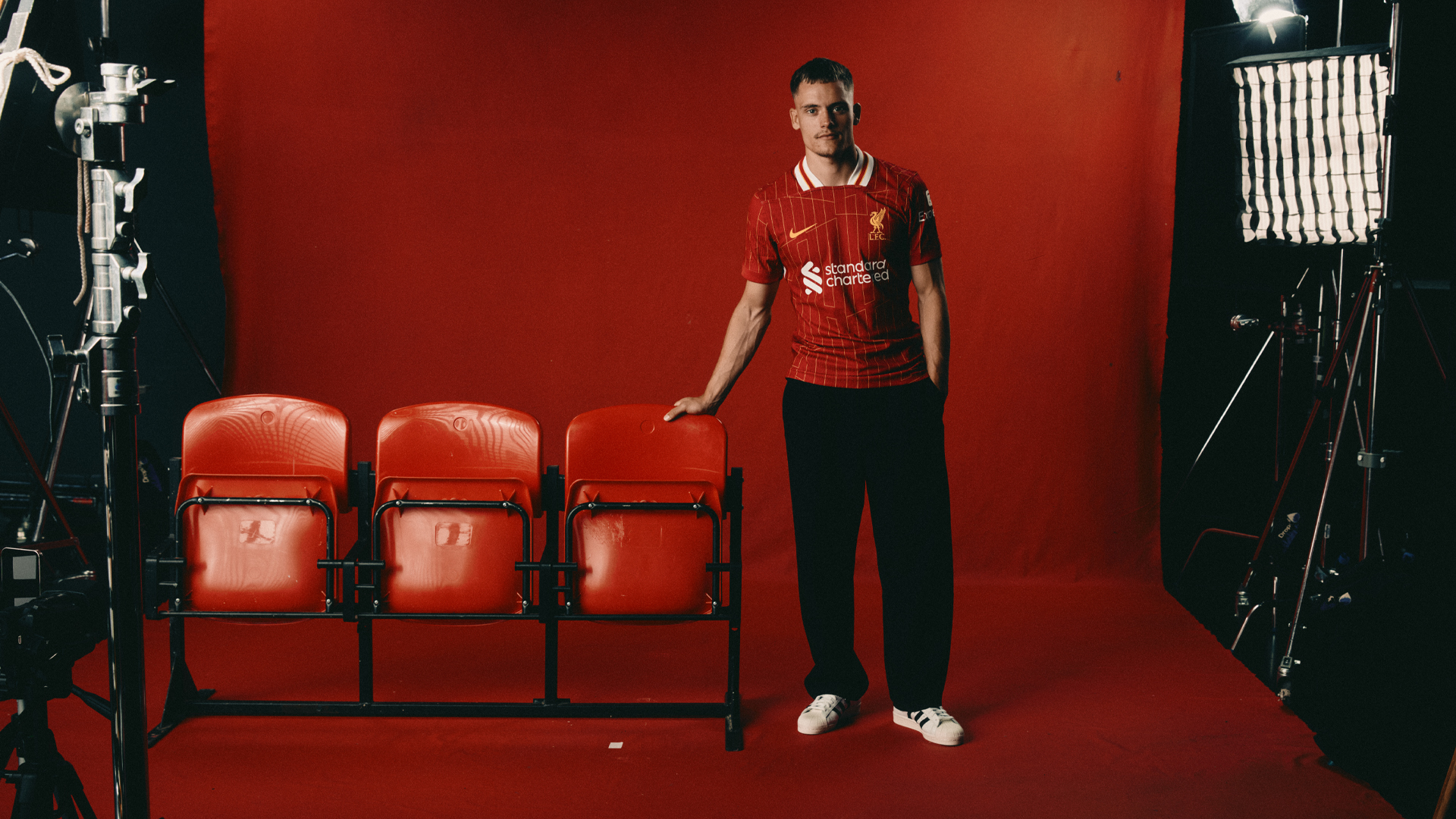 Madar Al-Saa Images 0.2980032772926873