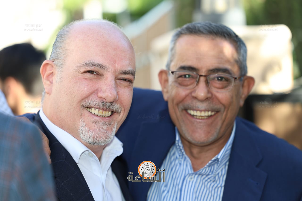 Madar Al-Saa Images 0.5446858301633569