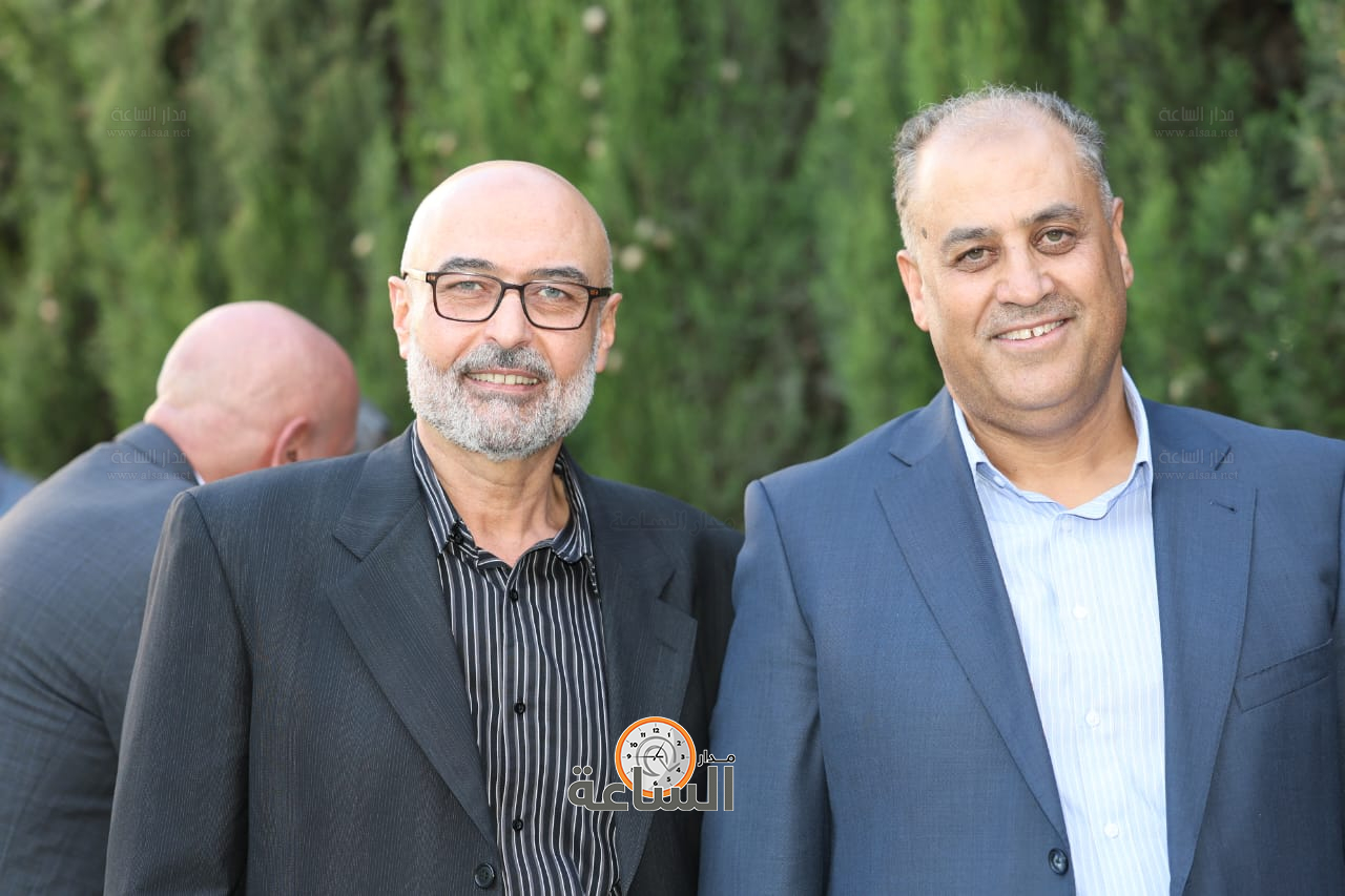 Madar Al-Saa Images 0.08320099082631172