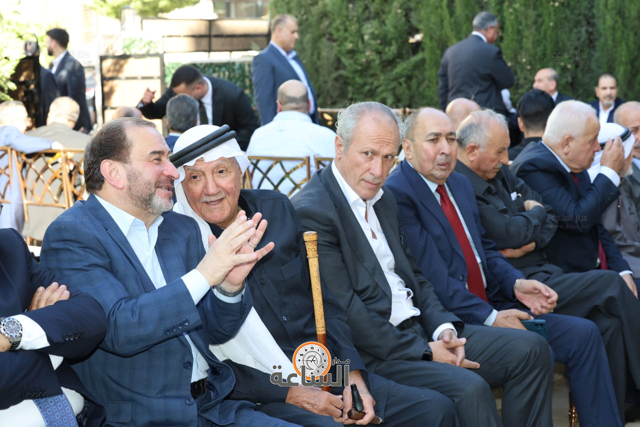 Madar Al-Saa Images 0.9917025947239023