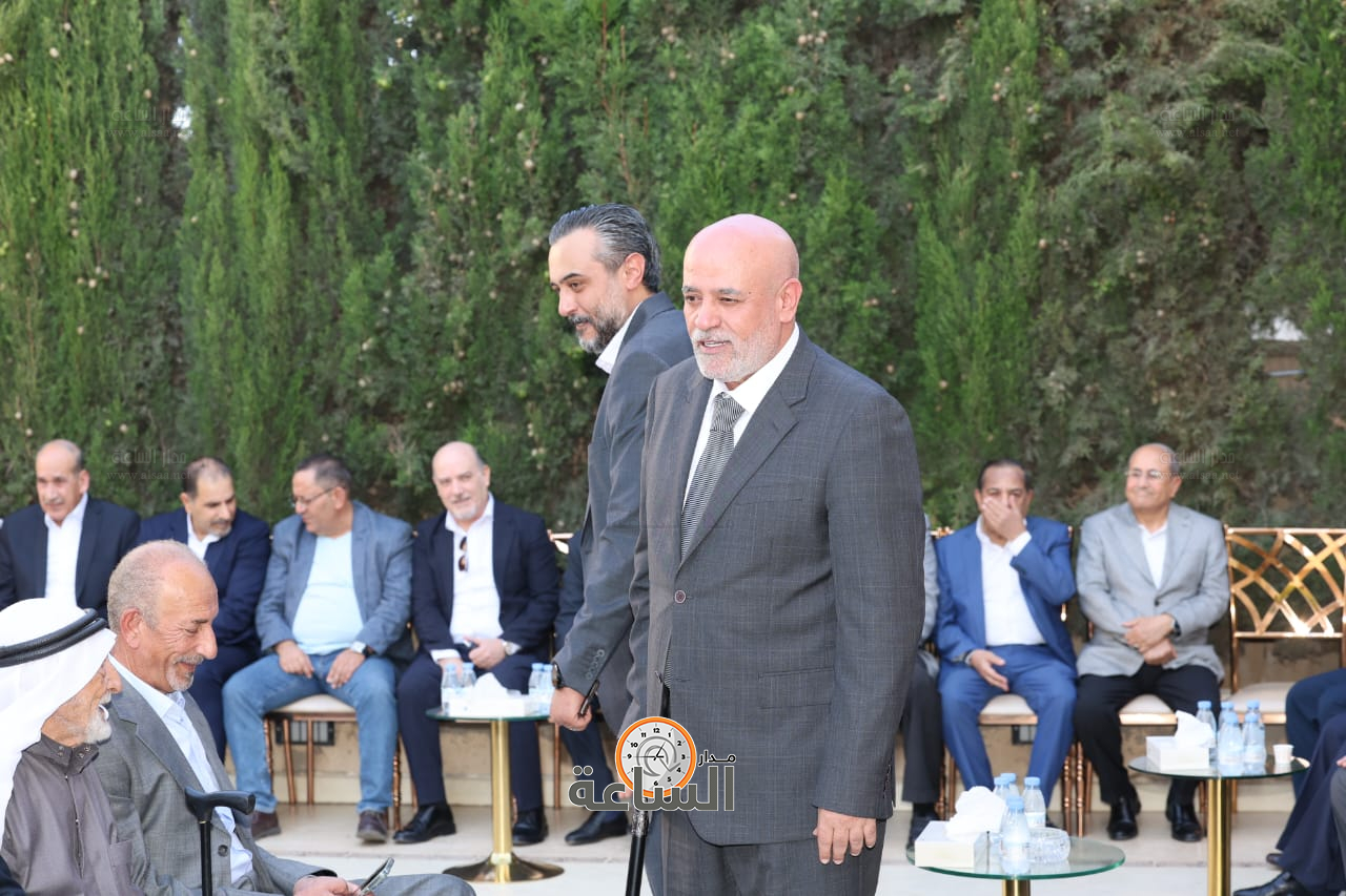 Madar Al-Saa Images 0.7080642878657265