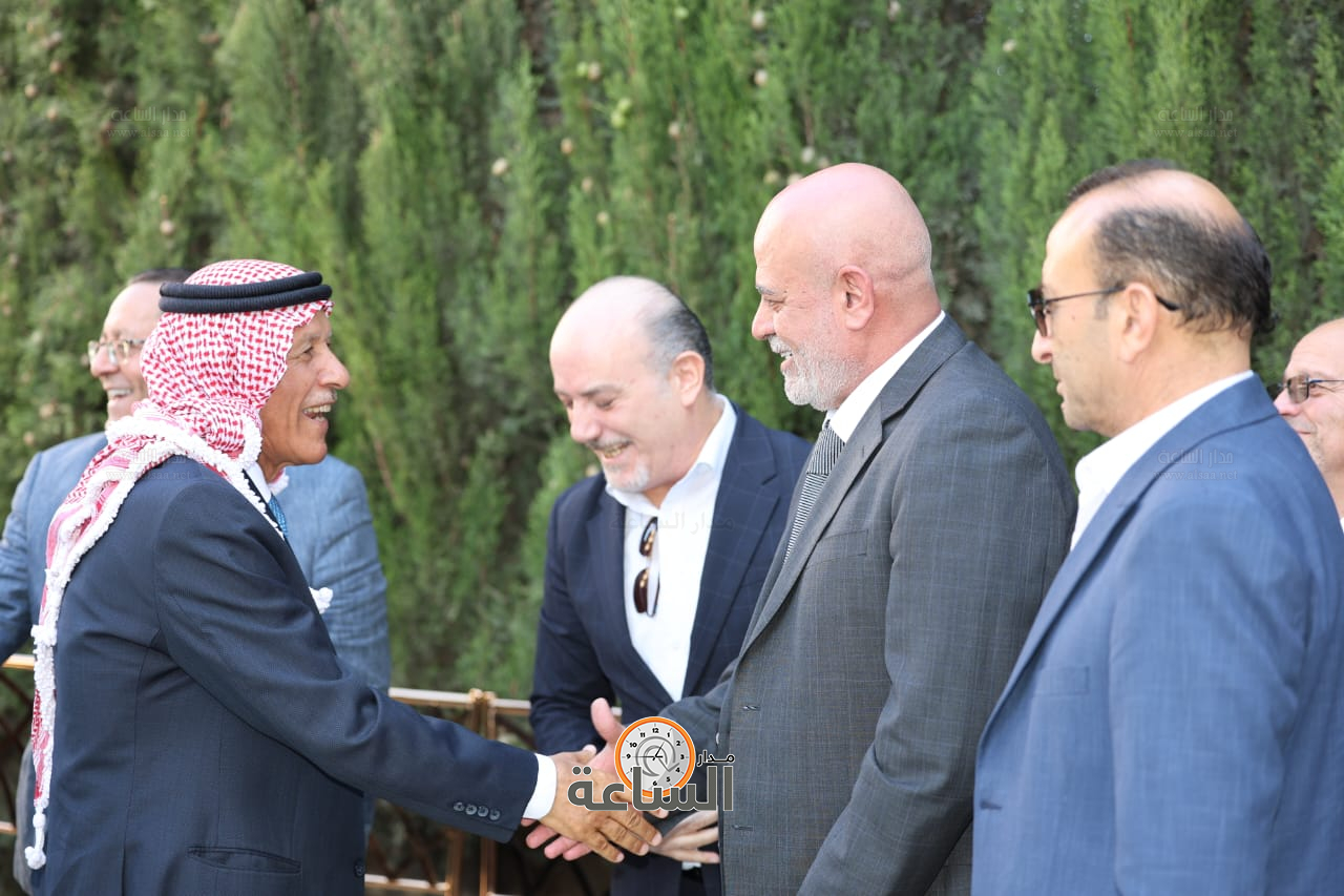 Madar Al-Saa Images 0.06972762689036094