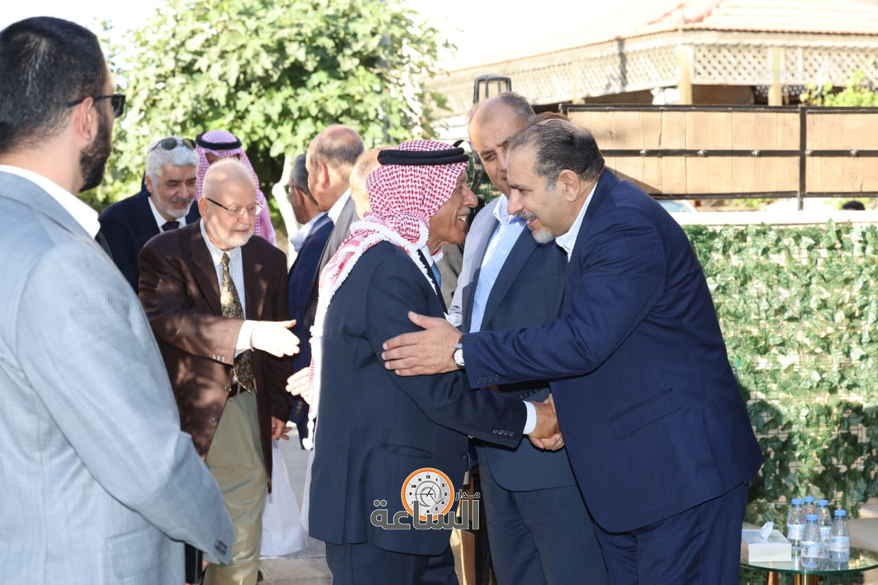 Madar Al-Saa Images 0.1837408776579863