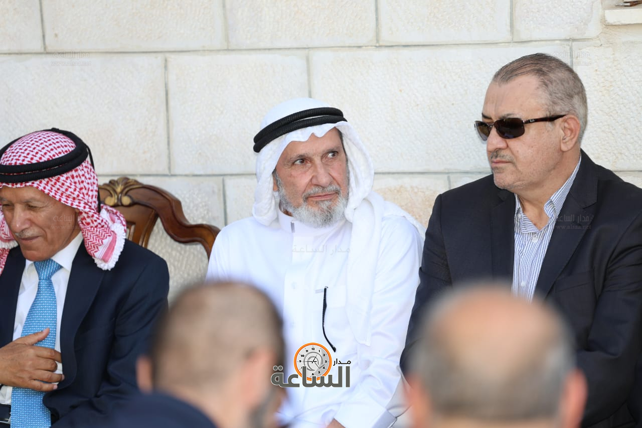 Madar Al-Saa Images 0.4429404965123761