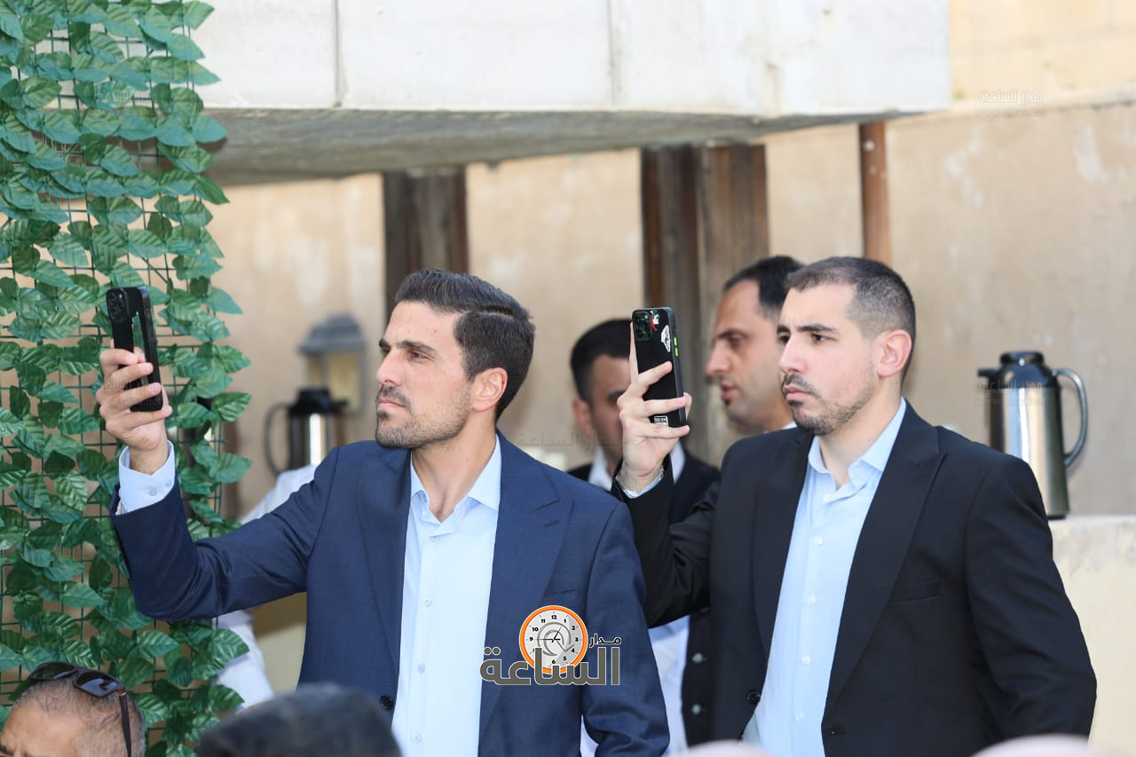 Madar Al-Saa Images 0.8626548913338218