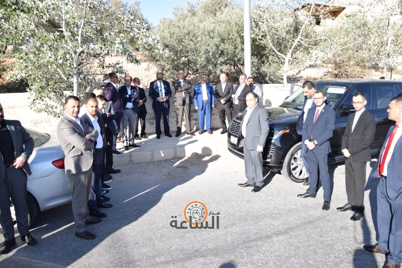 Madar Al-Saa Images 0.019165814333702458