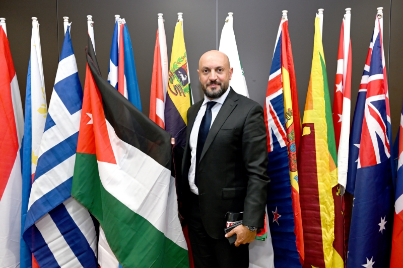 Madar Al-Saa Images 0.624149509143349