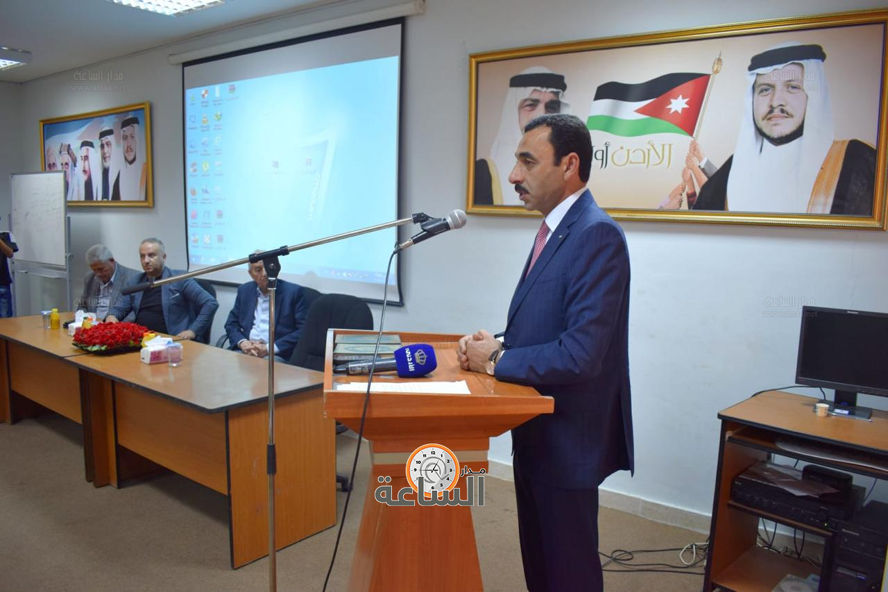 Madar Al-Saa Images 0.587800496167886