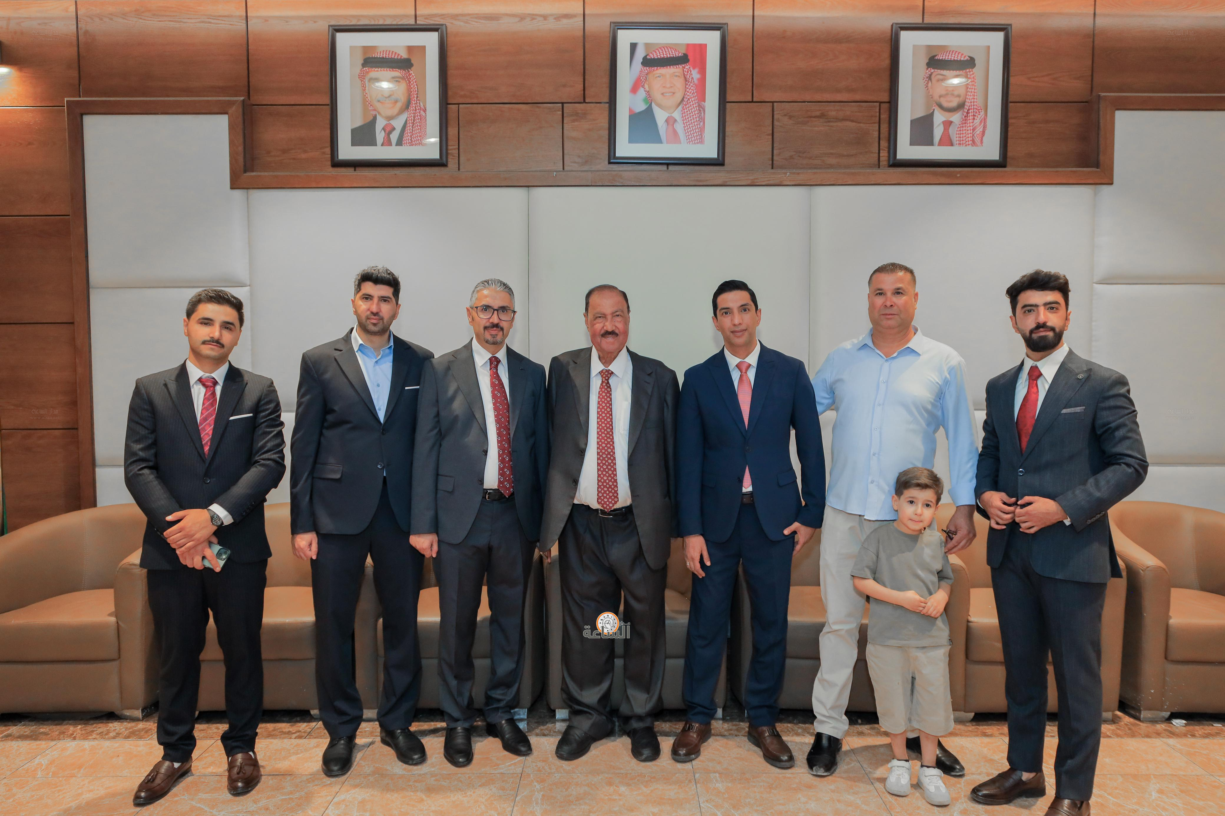 Madar Al-Saa Images 0.6069135587402368