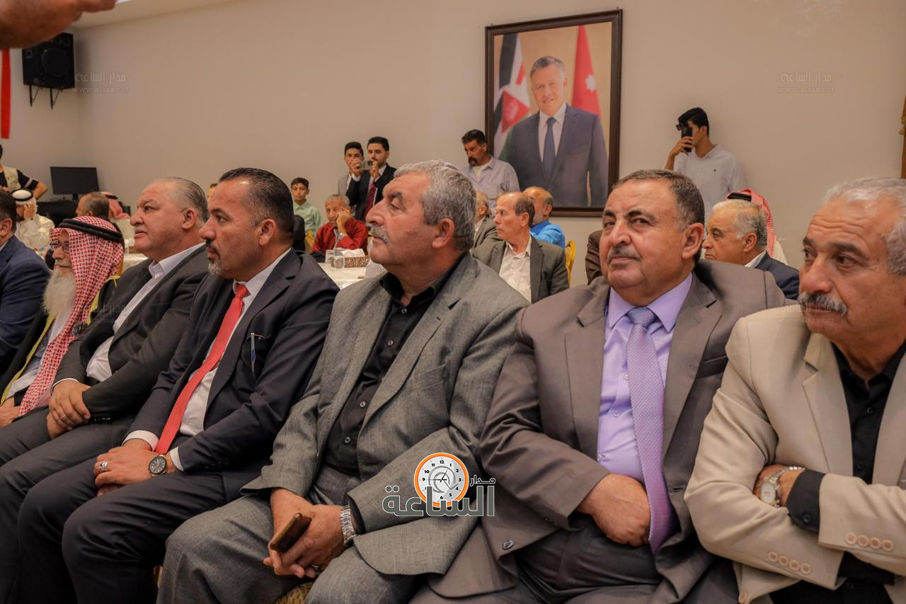 Madar Al-Saa Images 0.751072558984497