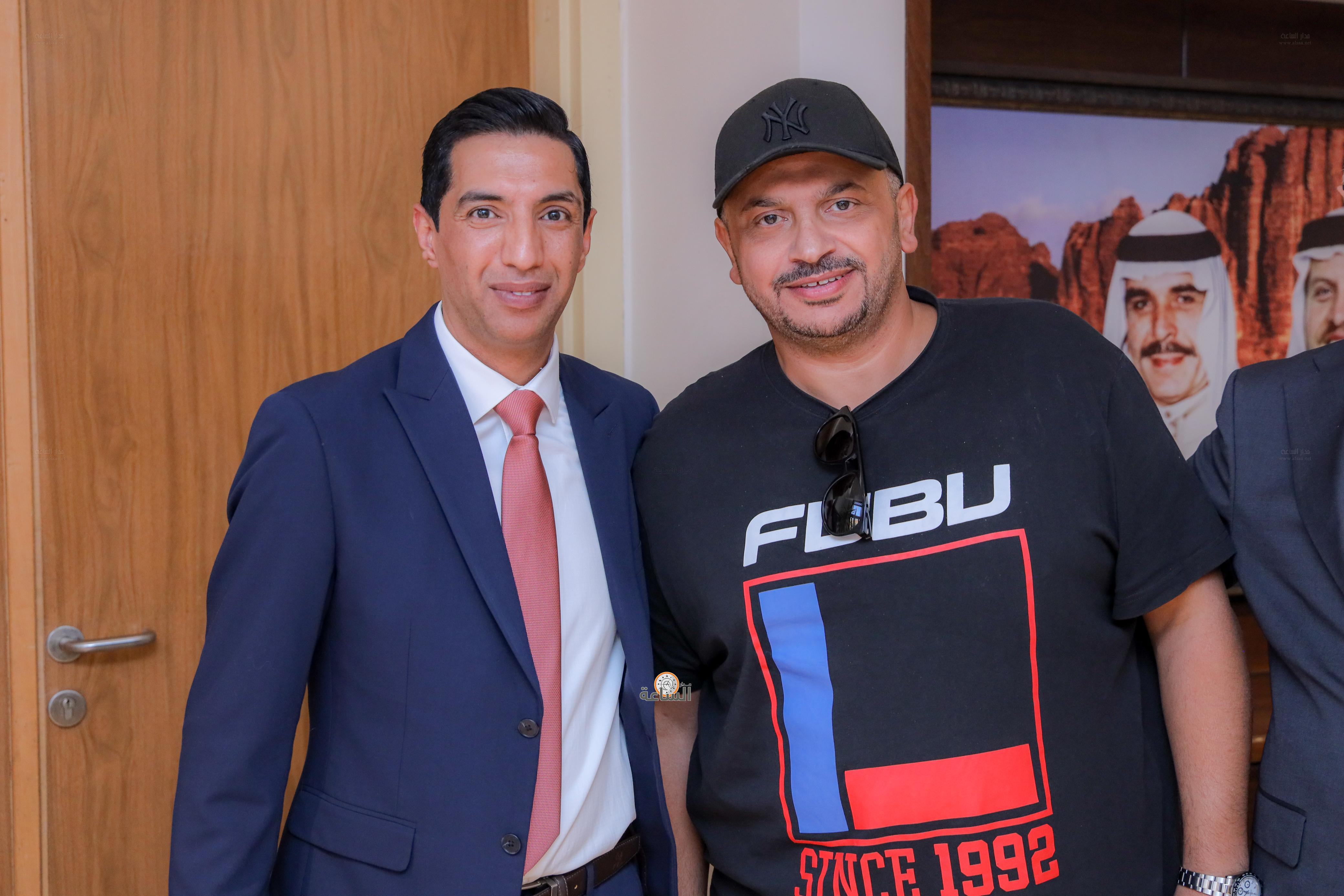 Madar Al-Saa Images 0.23403087272578238